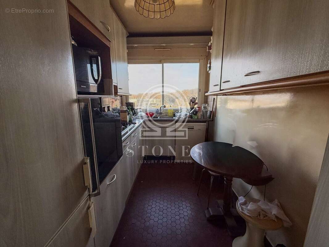 Appartement à LA CELLE-SAINT-CLOUD
