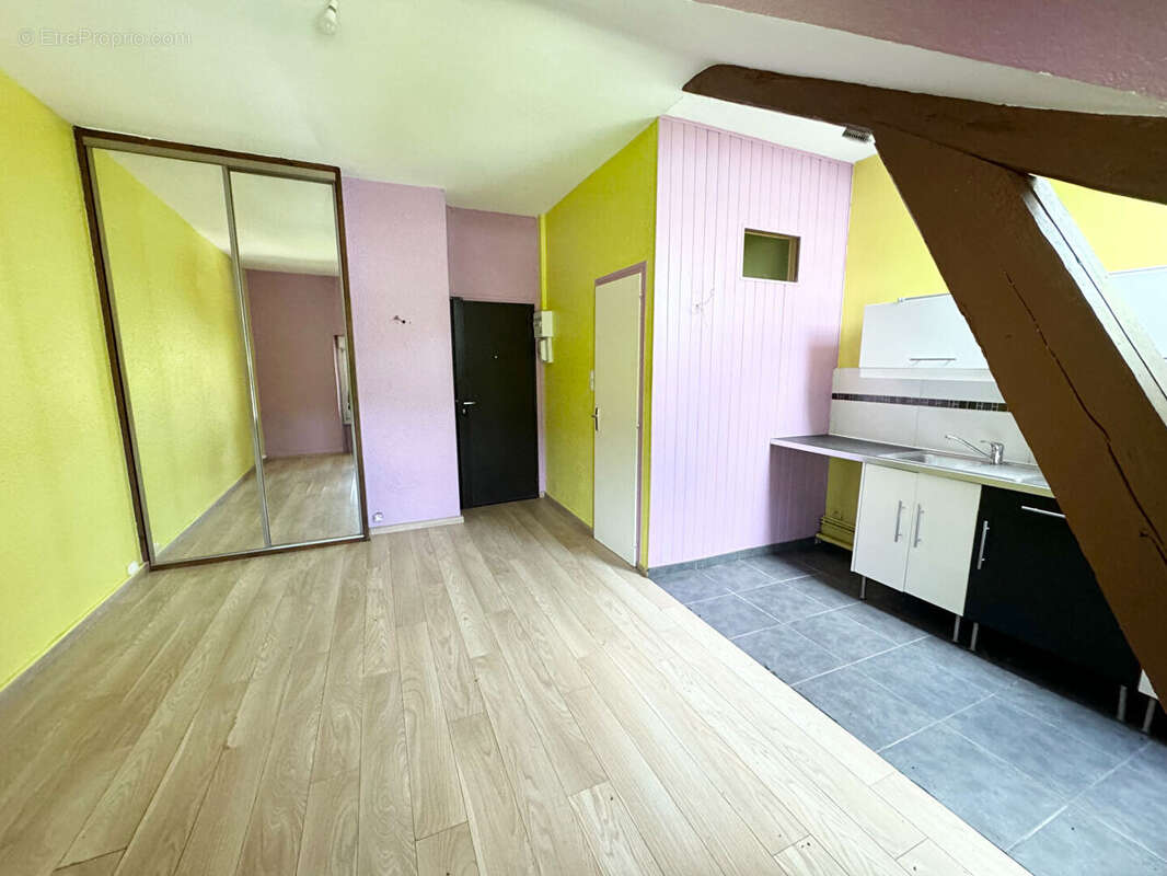 Appartement à VAULNAVEYS-LE-HAUT