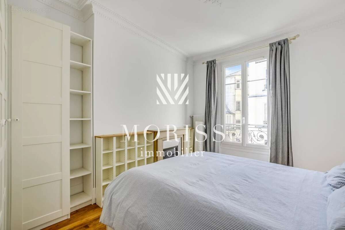 Appartement à PARIS-12E