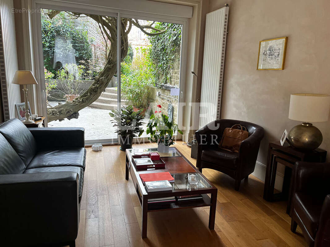 Maison à LA FERTE-MACE