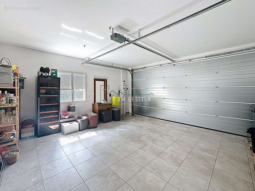 Maison à SAINT-JUNIEN