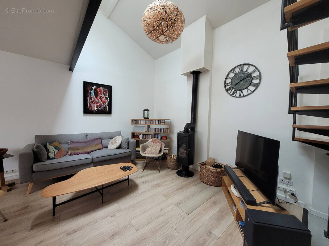 Appartement à SAINT-MAUR-DES-FOSSES
