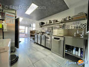 Commerce à SAINT-CYPRIEN