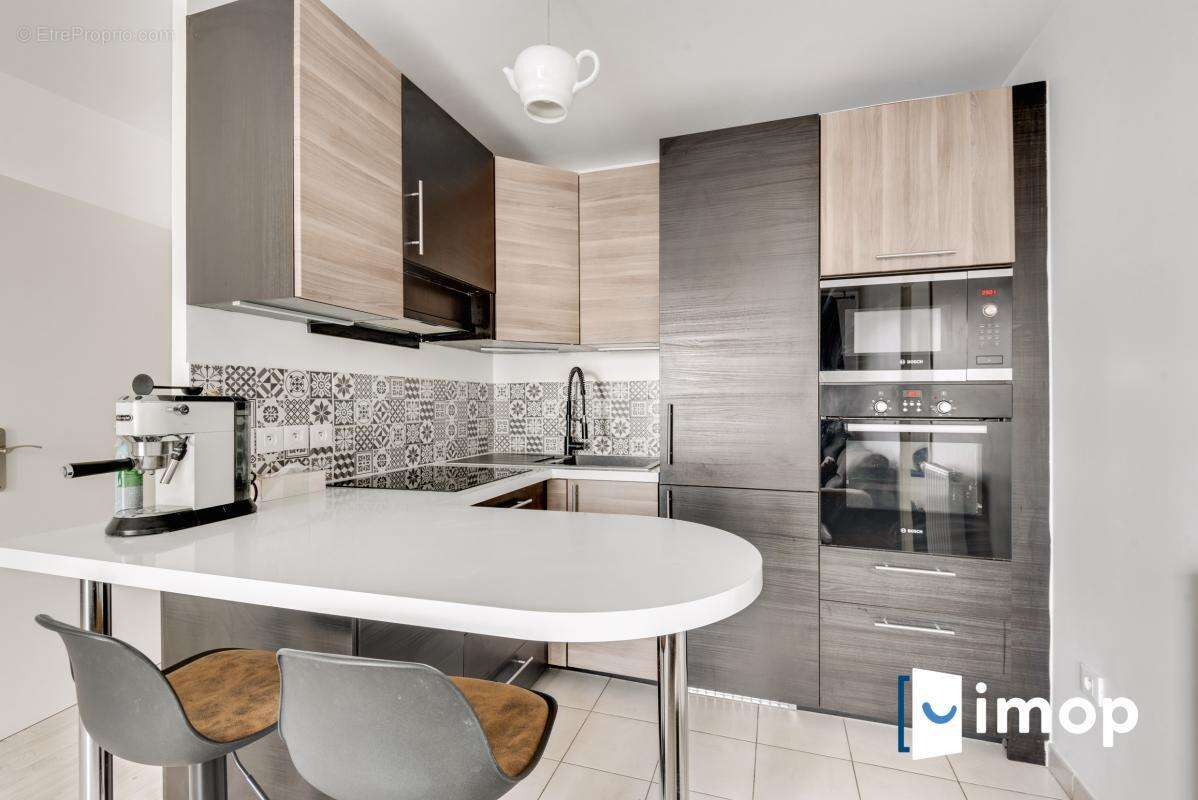 Appartement à AUBERVILLIERS