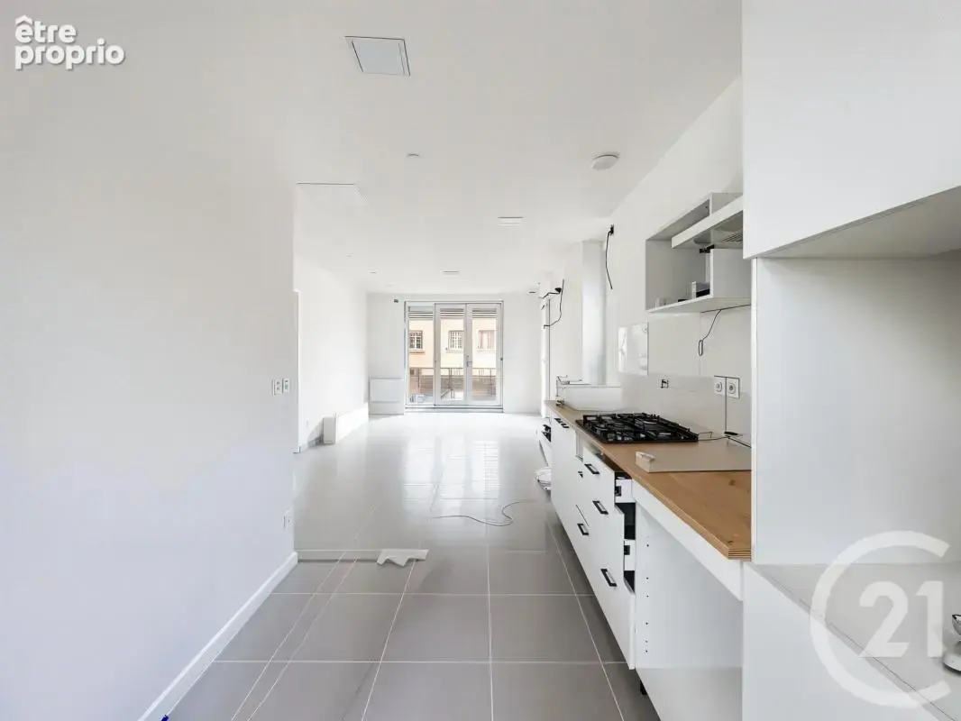 Appartement 2 pièces 46 m² à vendre à Givors (69700) - photo 2