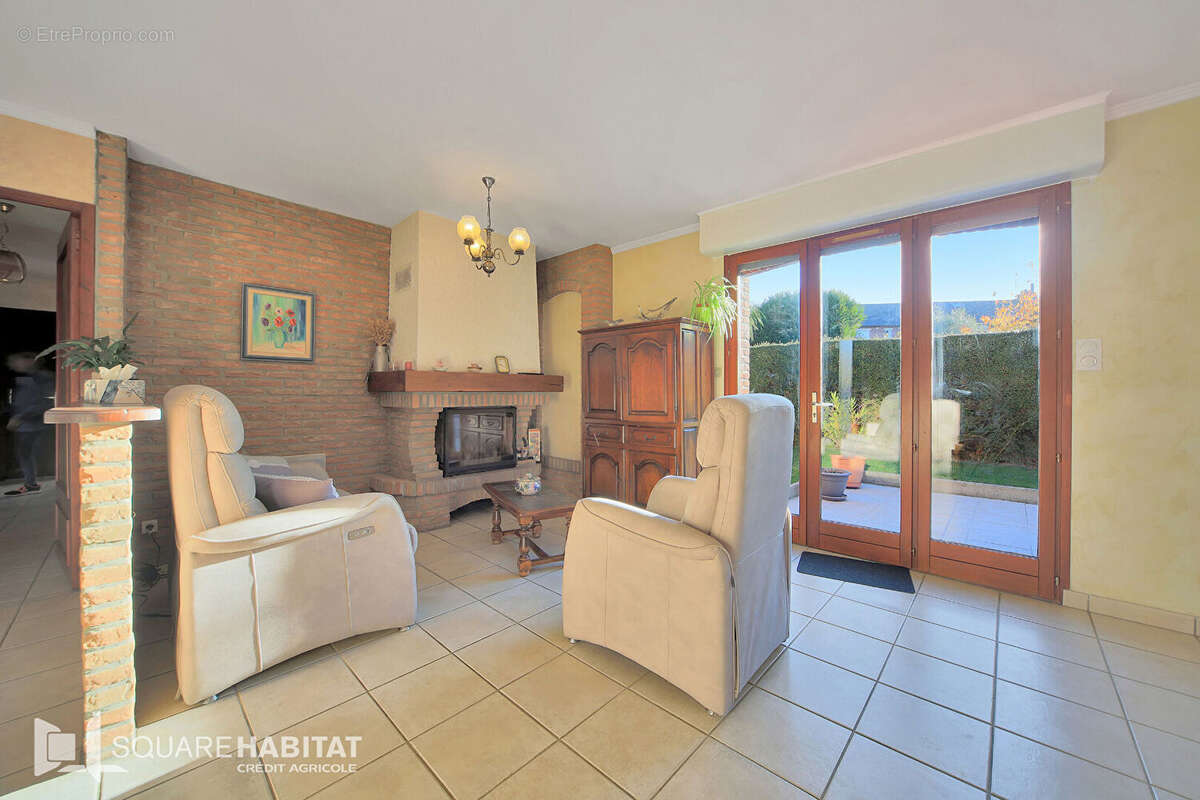 Maison à LAMBRES-LEZ-DOUAI