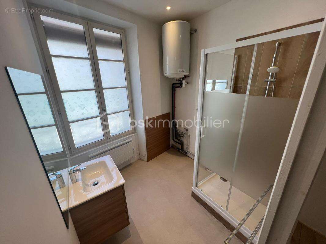 Appartement à COULOMMIERS