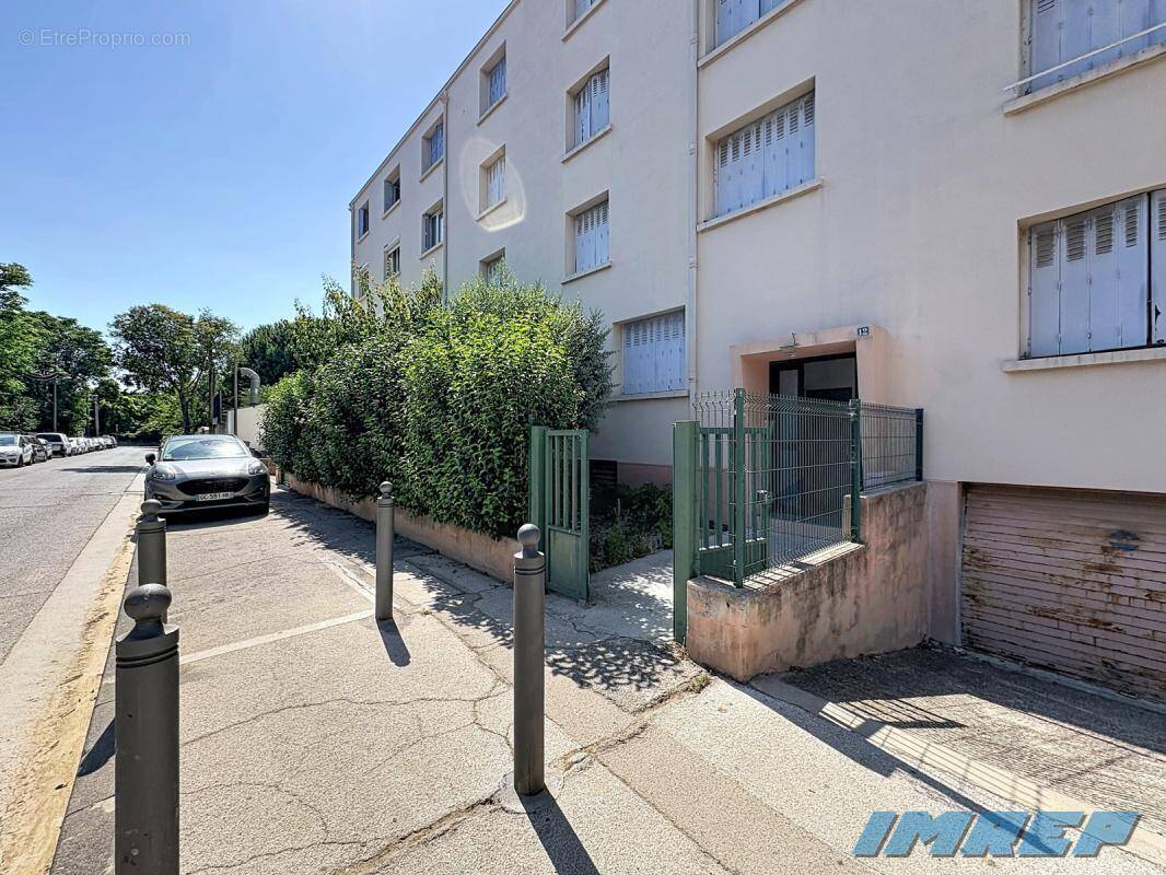 Appartement à MARSEILLE-9E