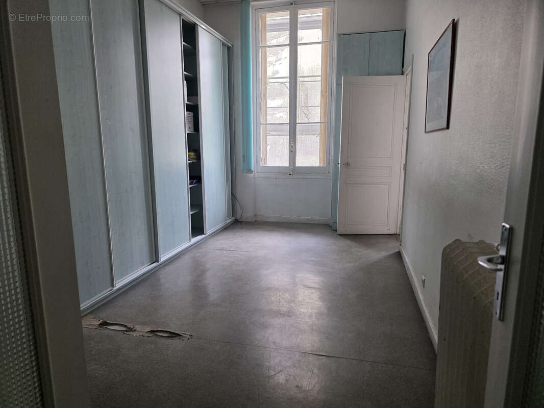 Appartement 5 pièces au centre-ville de Menton - photo 3