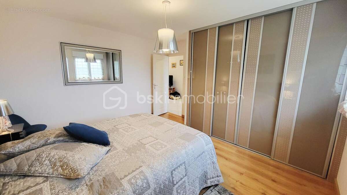 Maison à WARMERIVILLE