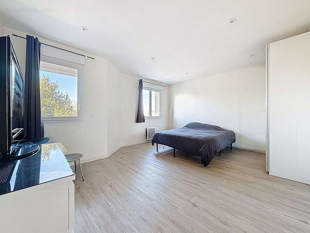 Maison à NANTEUIL-LES-MEAUX