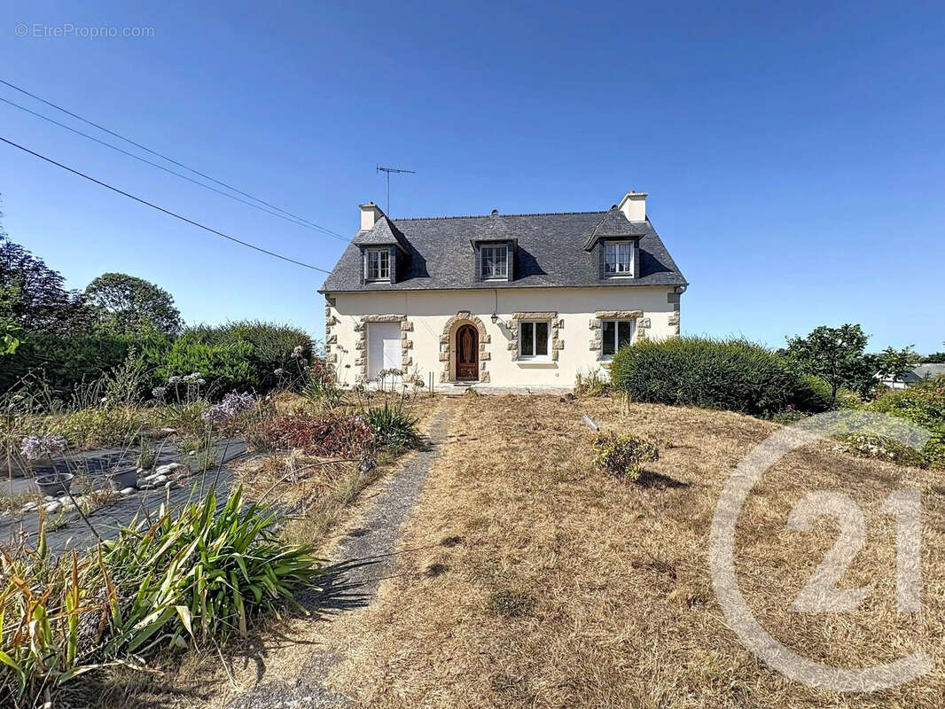 Maison à PLANGUENOUAL