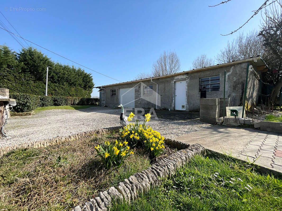 Maison à SERON