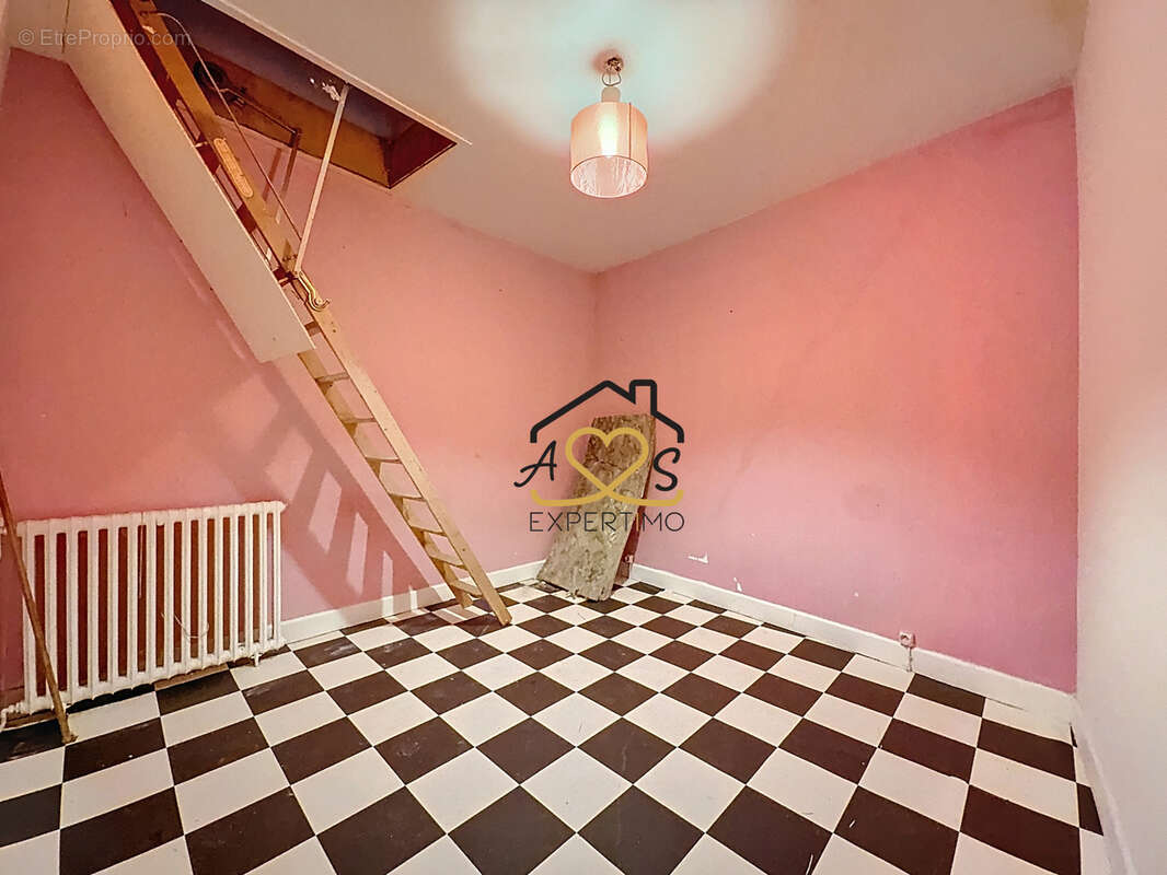 Maison à BILLOM