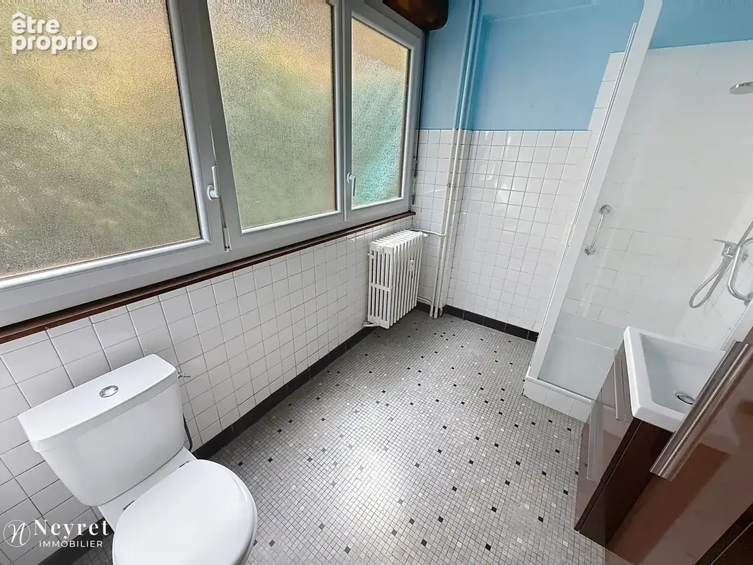 T2 48 m2   Hyper-centre Saint-Chamond   55 000 € - photo 3