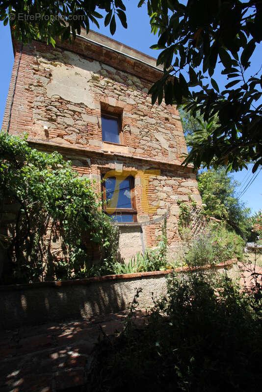 Maison à LANTA