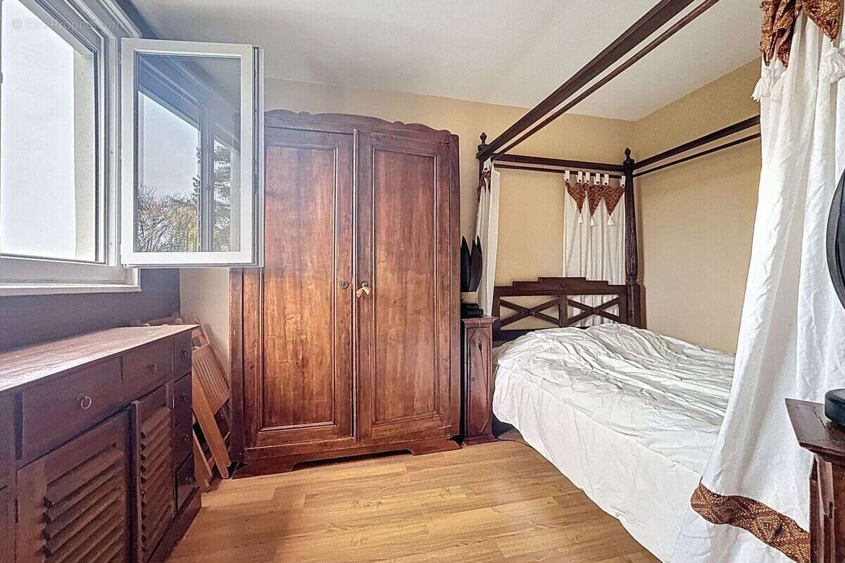 Appartement à SEVRES