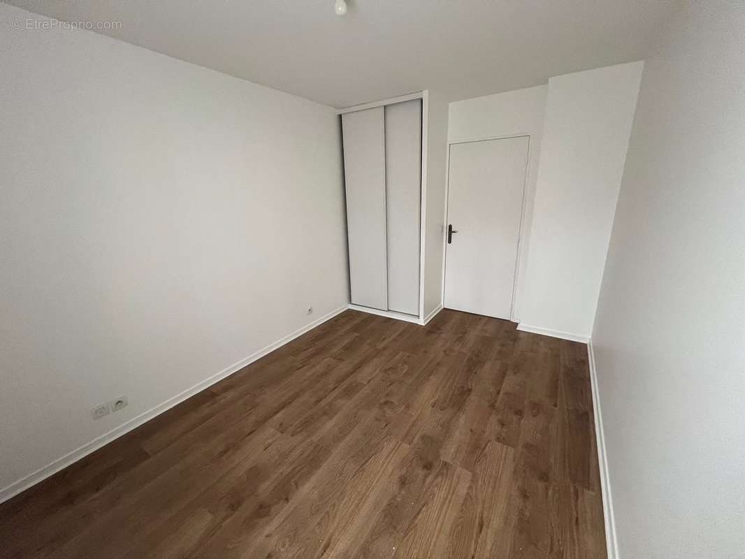 Appartement à HOUILLES