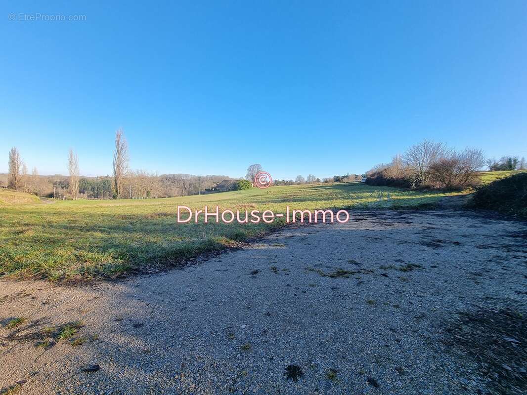 Terrain à BELVES