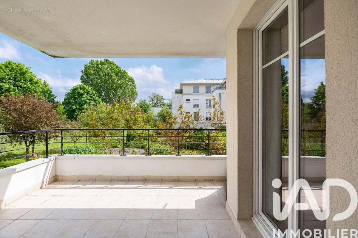 Photo 1 - Appartement à LE PLESSIS-TREVISE