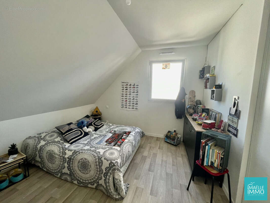 Maison à PLESSIX-BALISSON