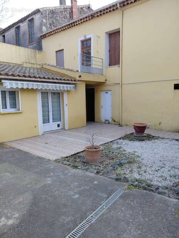Maison à BESSAN