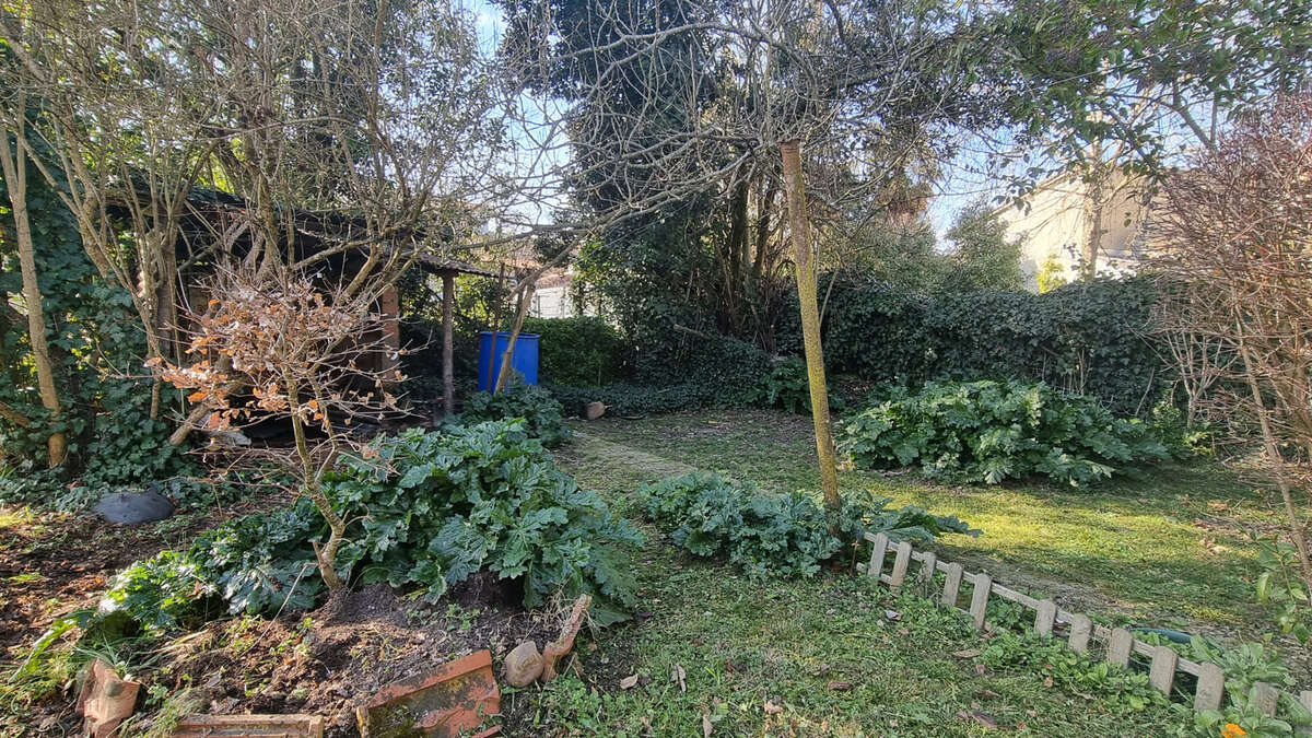 Maison à L&#039;ISLE-EN-DODON