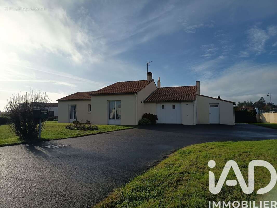 Photo 3 - Maison à SAINTE-FLORENCE