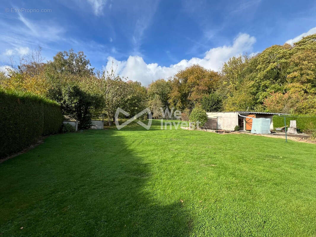 Maison à FONTAINE-LES-VERVINS