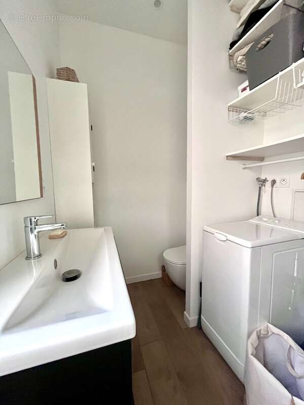 À VENDRE – Appartement rénové avec cour privative – Bordeaux Nansouty - photo 8