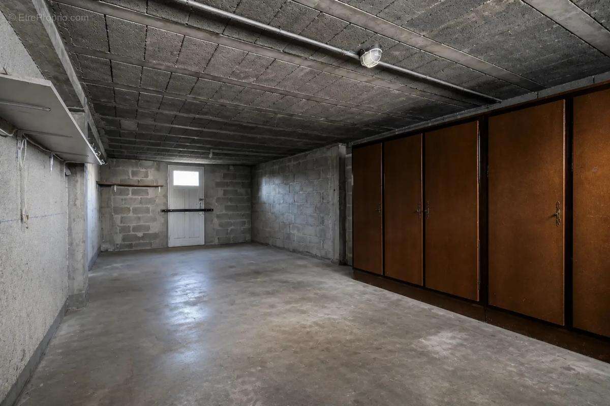 Maison de 195m² en vente à Poitiers Dunes/Dolmen - photo 19
