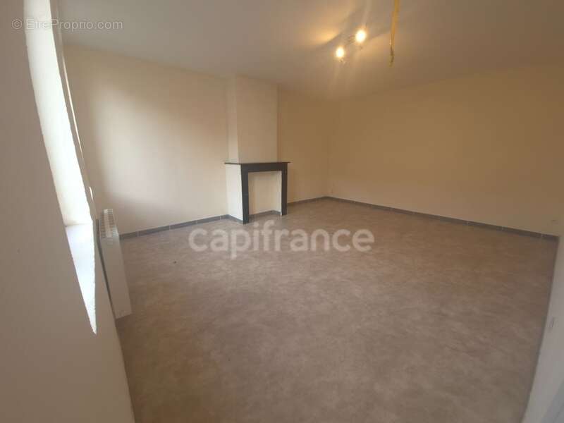 Maison à AUBIGNY-AU-BAC