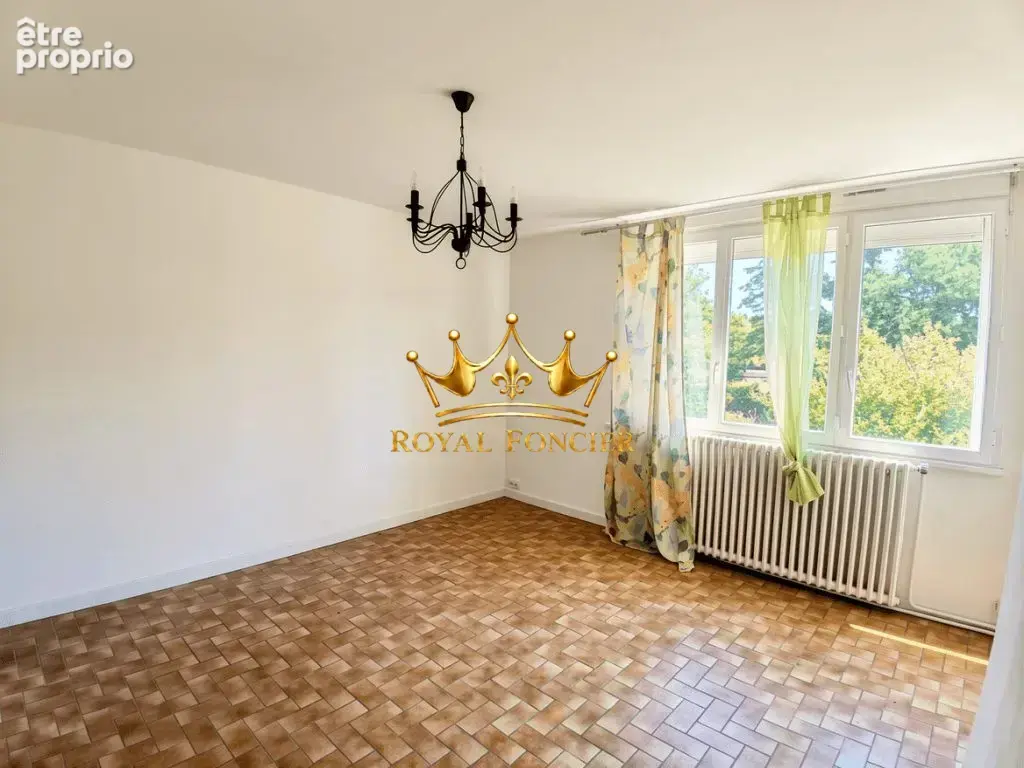 Maison 110 m² à Chatellerault  - photo 4