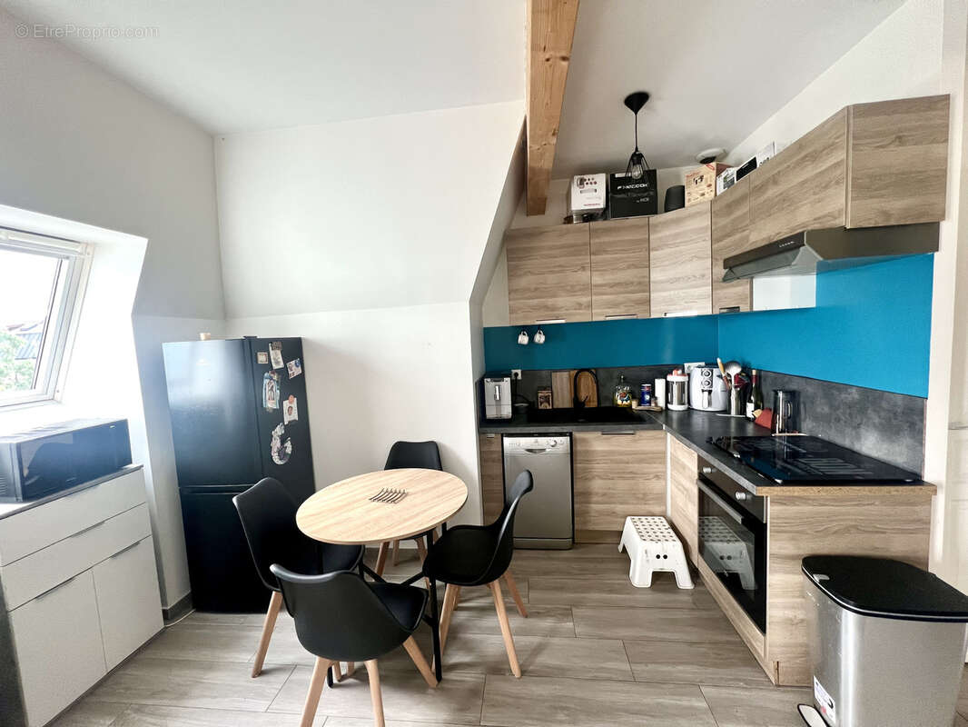 Appartement à SARTROUVILLE