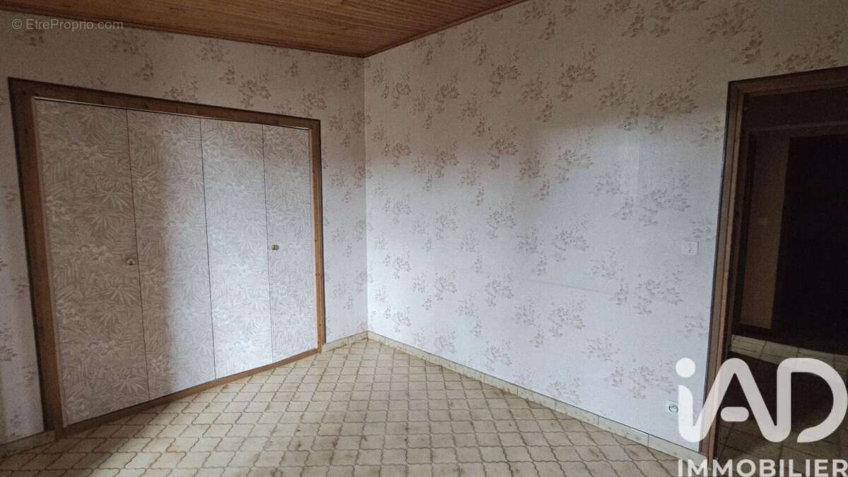 Photo 6 - Maison à SAINT-ESTEVE