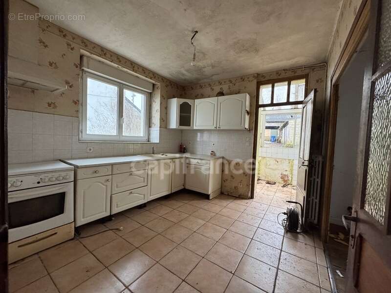Maison à PLONEVEZ-DU-FAOU
