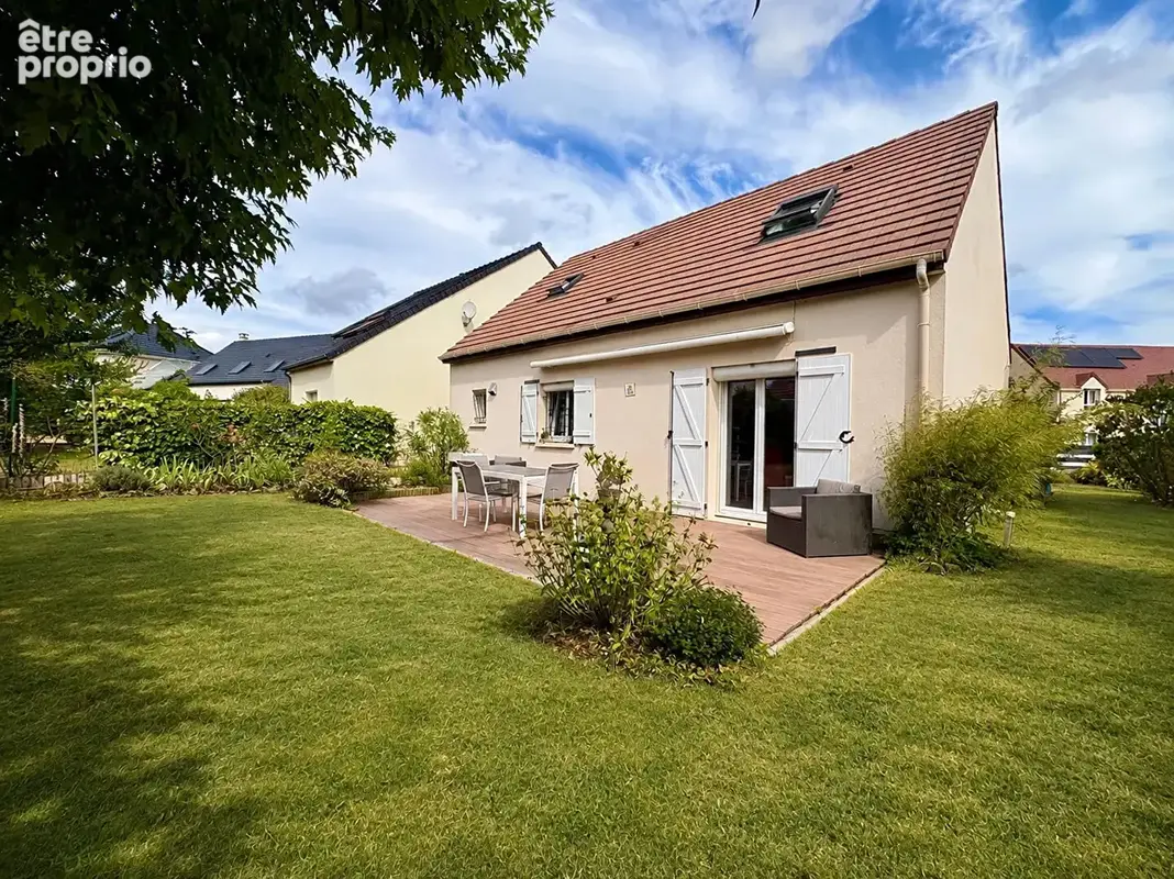 Maison à VILLEJUST