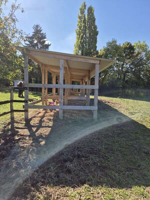 Maison à LOUVIERES-EN-AUGE