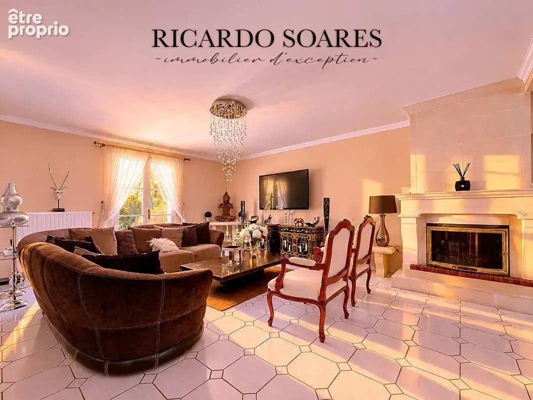 60700 pont-sainte-maxence - maison familiale 195 m² au sol / 4/5 chambres / piscine / dépendance 50 m² / terrain 1876 m² - photo 4
