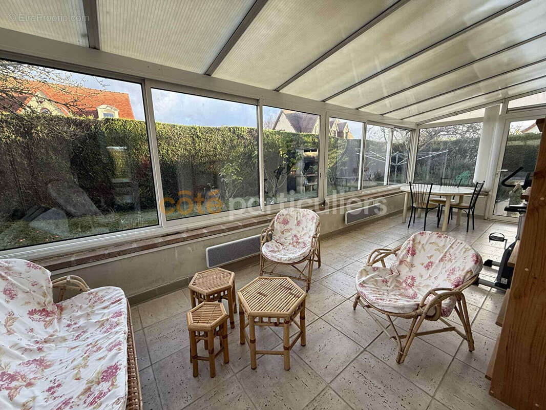 Maison à SAINT-CONTEST