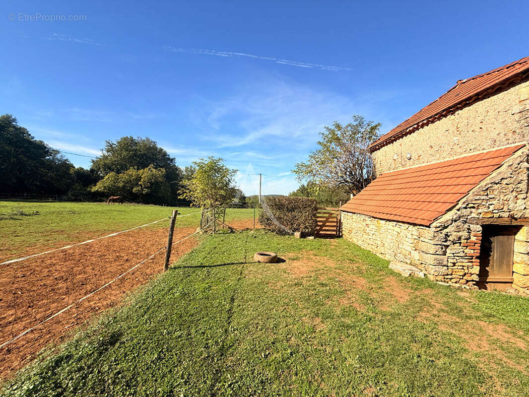 Maison à CASTELFRANC