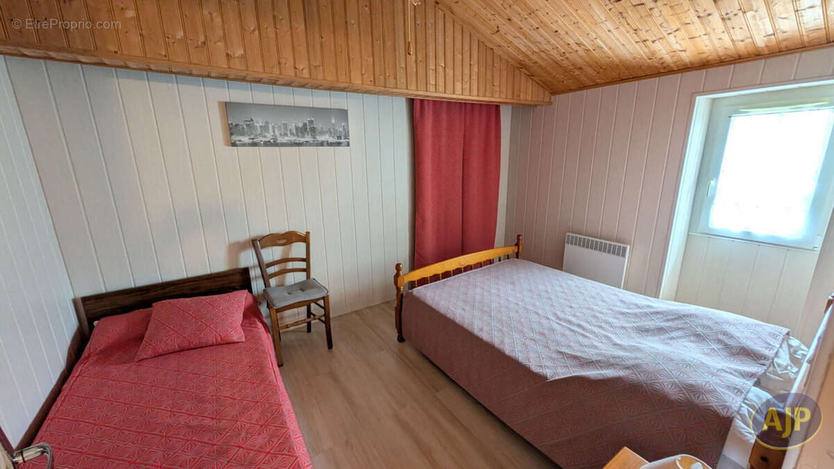 Maison à GRUES