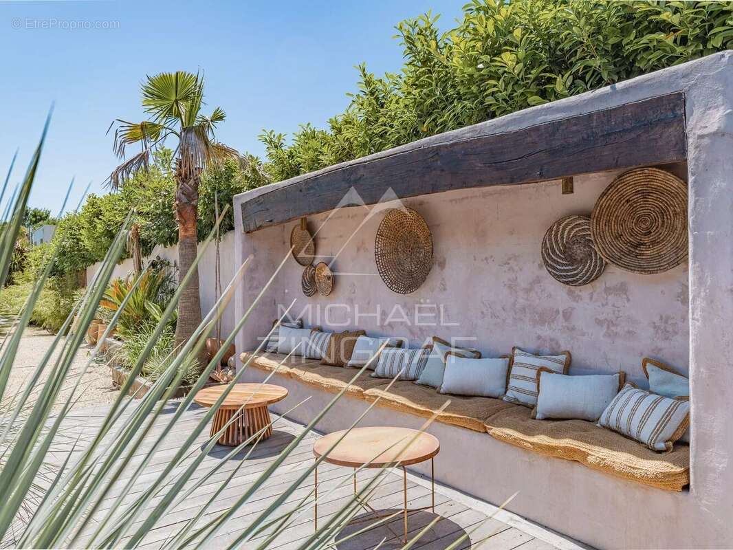 Maison à MIOS