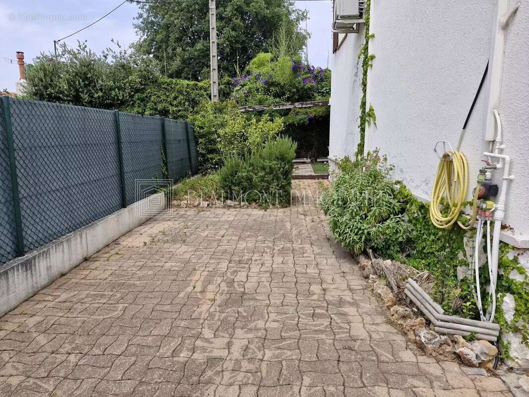 Maison à CAGNES-SUR-MER