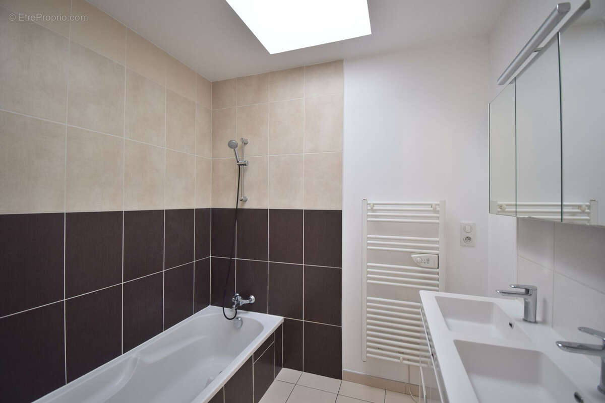 Maison à PONT-SAINT-MARTIN