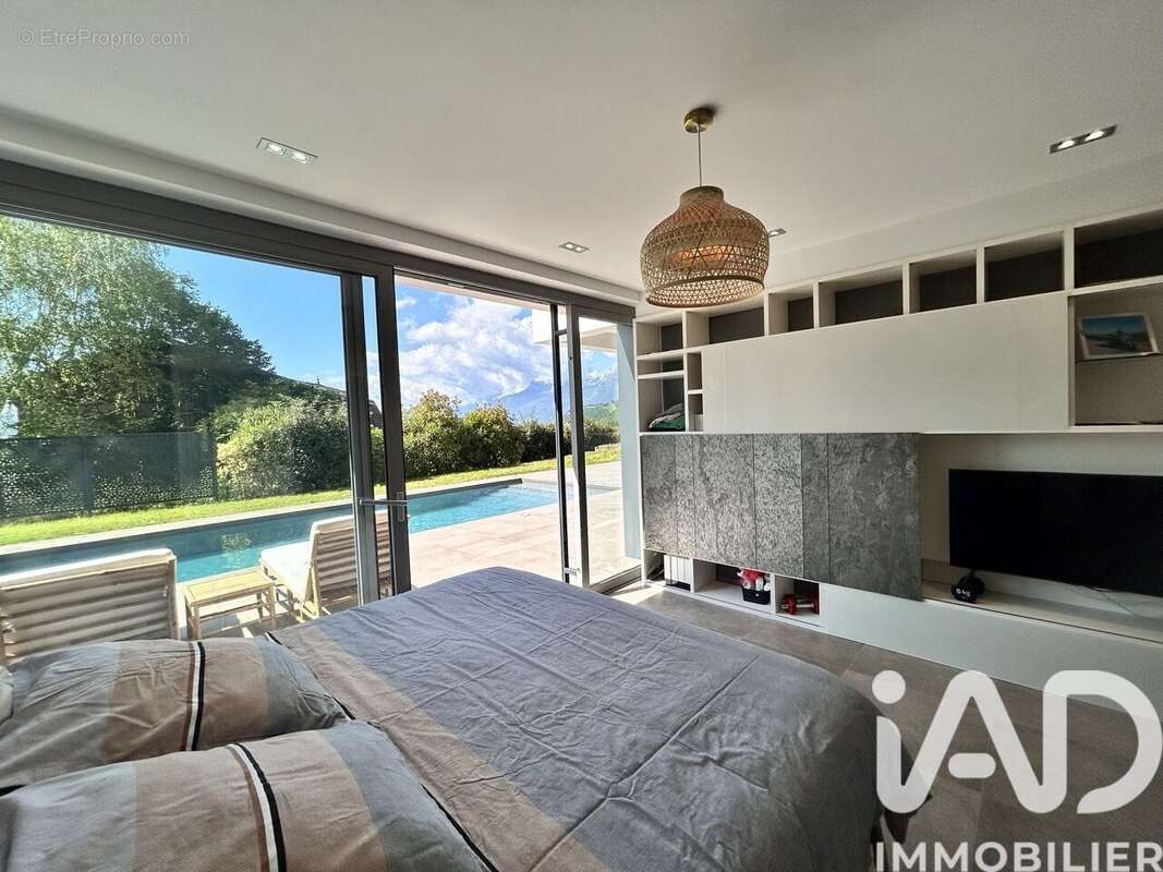 Photo 7 - Maison à LA TRONCHE