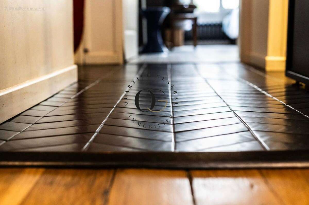 Appartement à PARIS-5E