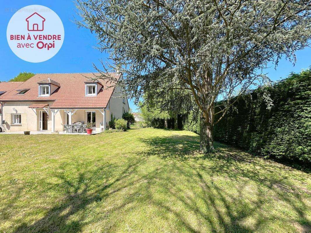 Maison à MONTALET-LE-BOIS