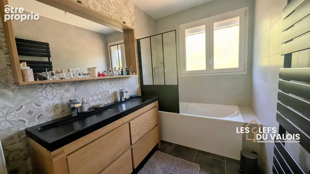 Maison 96 m² à Crepy-En-Valois  - photo 6