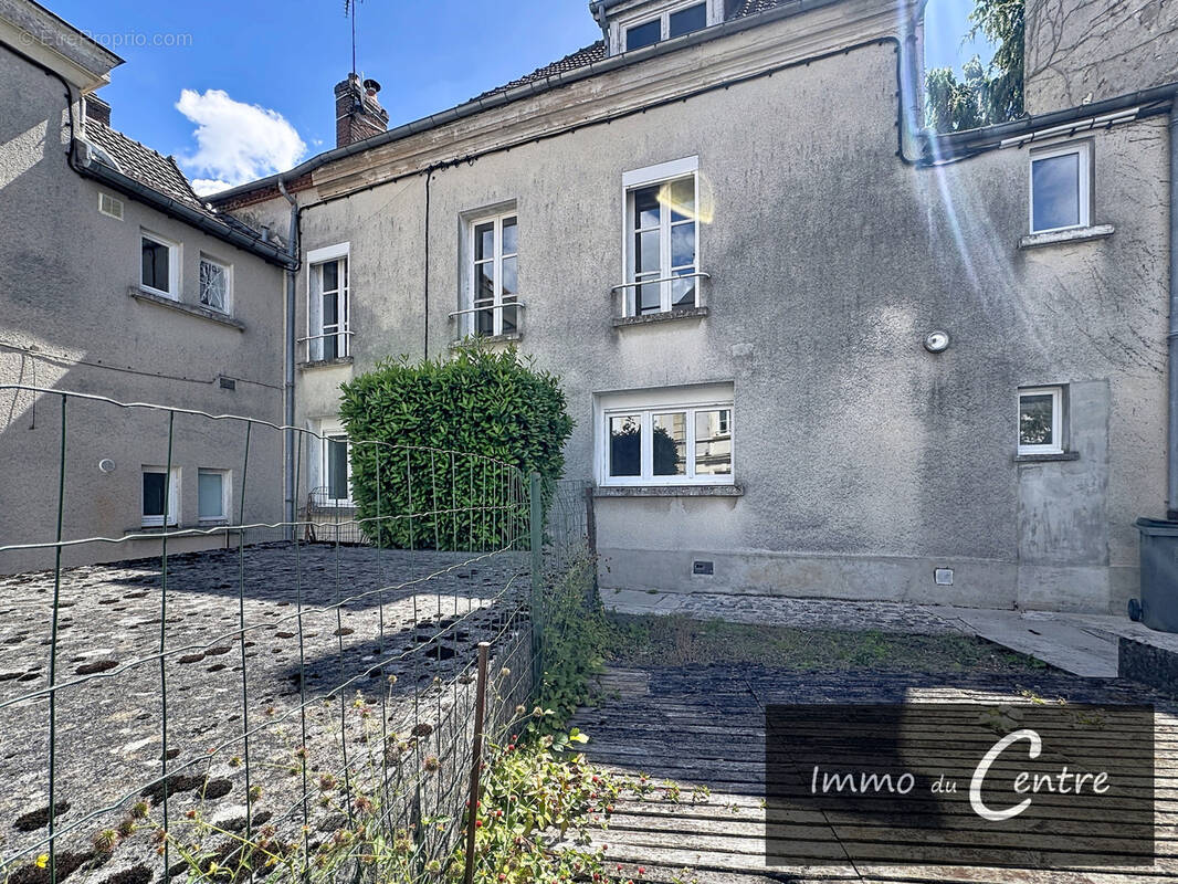 Maison à MONTMIRAIL